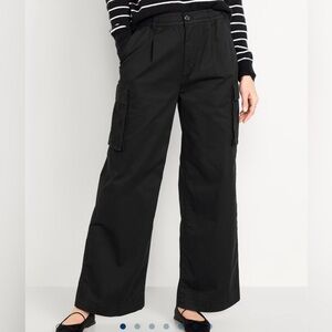 Wide leg cargo pant